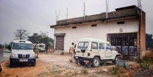 Read more about the article ଅନୁଗୁଳରେ ନକଲି ପାମୋଲିନ କାରଖାନା ପୁଲିସ, ଜନସ୍ବାସ୍ଥ୍ୟ ବିଭାଗର ଚଢଉ,୫ ଗିରଫ
