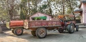 Read more about the article ବାଲି ବୋଝେଇ ୩ ଟ୍ରାକ୍ଟର ଜବତ, ୫୦ ହଜାର ଟଙ୍କା ଜରିମାନା ଆଦାୟ