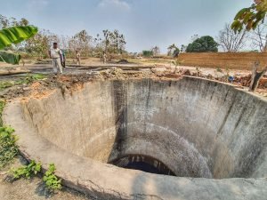 Read more about the article ବାହାଳସାହିରେ ବେଆଇନ୍ କୋଇଲା ଖାତ