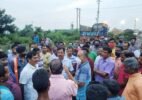‘ଫାଷ୍ଟ୍ କମ୍ ଫାଷ୍ଟ୍ ସର୍ଭିସ’କୁ ବିରୋଧ,ଆନ୍ଦୋଳନକୁ ଓହ୍ଲାଇଲେ କ୍ଷତିଗ୍ରସ୍ତ ଗ୍ରାମବାସୀ