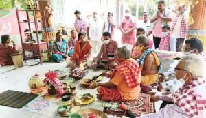 Read more about the article ରେଙ୍ଗାଳିରେ ମା’ ସନ୍ତୋଷୀଙ୍କ ଜନ୍ମଉତ୍ସବ