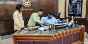 Read more about the article ବସୁଧା ଯୋଜନାରେ ଗାଁ’କୁ ପାଣି ଯୋଗାଇବା ପାଇଁ ଦାବିପତ୍ର