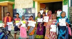 Read more about the article ଦୁର୍ନୀତି ଅଭିଯୋଗରେ ପଞ୍ଚାୟତ କାର୍ଯ୍ୟାଳୟରେ ତାଲା ପକାଇଲେ ଗ୍ରାମବାସୀ