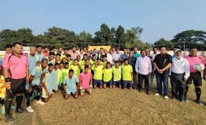 Read more about the article ରାଜ୍ୟସ୍ତରୀୟ ପାଳଲହଡ଼ା କପ୍ ଫୁଟ୍‌ବଲ୍ ଉଦ୍‌ଘାଟିତ