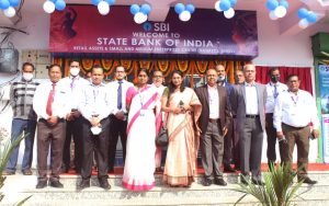 Read more about the article ଖୁଚୁରା ସମ୍ପତ୍ତି ଓ ମଧ୍ୟମ ଉଦ୍ୟୋଗ କେନ୍ଦ୍ର ଉଦଘାଟିତ