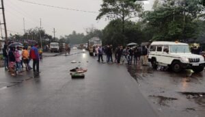 Read more about the article ସଡ଼କଦୁର୍ଘଟଣାରେ ଯୁବକ ମୃତ