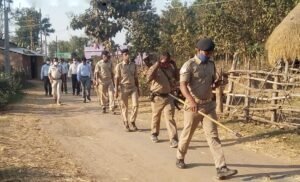 Read more about the article ଛେଣ୍ଡିପଦା ୪ ପଞ୍ଚାୟତରେ ପୁଲିସର ଫ୍ଲାଗ୍ ମାର୍ଚ୍ଚ