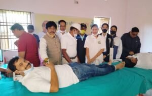 Read more about the article ରକ୍ତଦାନ ଶିବିର, ୨୦ ୟୁନିଟ ରକ୍ତ ସଂଗ୍ରହ