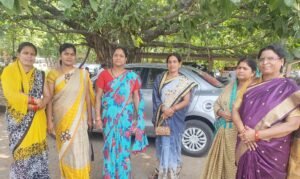 Read more about the article ଖରାରେ ମିଳୁନି ପିଇବା ପାଣି, ଜିଲ୍ଲାପାଳଙ୍କୁ ଅଭିଯୋଗ କଲେ ତୁରଙ୍ଗ ଦେହୁରୀ ସାହି ଲୋକେ