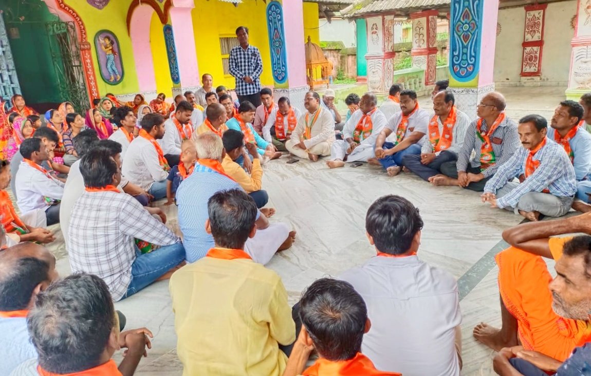 You are currently viewing ରାଷ୍ଟ୍ରପତି ଭାବେ ଶପଥ ନେଲେ ଦ୍ରୌପଦୀ ମୁର୍ମୁ, ବିଜୟ ଉତ୍ସବ ପାଳିଲା ବିଜେପି