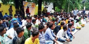 Read more about the article ବିଭିନ୍ନ ଦାବି ନେଇ ତାଳଚେର ସାର କାରଖାନା ପ୍ରଜା ମହାସଂଘ ପକ୍ଷରୁ ଟିଏଫ୍ଏଲ୍ କାର୍ଯ୍ୟାଳୟ ସମ୍ମୁଖରେ ଗଣଧାରଣା