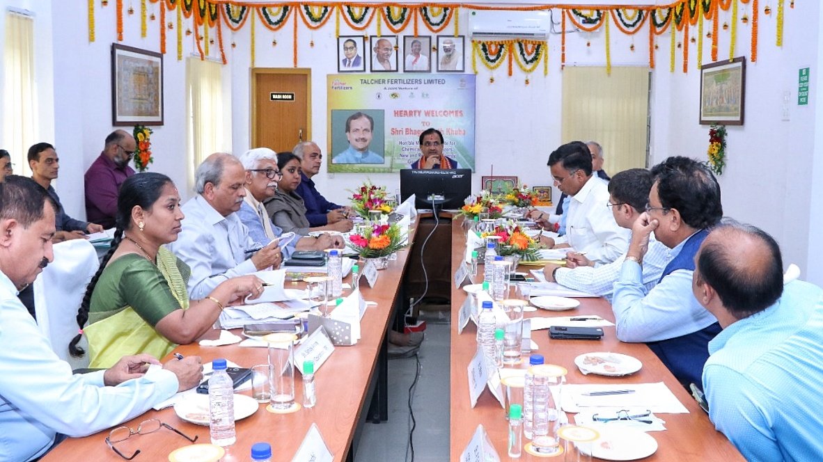 You are currently viewing ଦୁଇଦିନିଆ ତାଳଚେର ଗସ୍ତରେ କେନ୍ଦ୍ର ମନ୍ତ୍ରୀ ଭଗୱନ୍ତ ଖୁବା, ପ୍ଲାଣ୍ଟ ବୁଲିବା ସହ ଶୀଘ୍ର କାମ ସାରିବାକୁ ଦେଲେ ନିର୍ଦ୍ଦେଶ