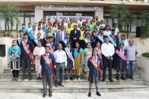 Read more about the article ଓପିଜିନ୍ଦଲ ସ୍କୁଲ ପକ୍ଷରୁ ଛାତ୍ରସଂସଦ ପଦବୀ ପ୍ରଦାନ ସମାରୋହ