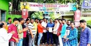 Read more about the article ଠିକା ଶ୍ରମିକଙ୍କୁ ବୋନସ୍ ଦାବି, ଦଶହରା ପୂର୍ବରୁ ନ ଦେଲେ ଆନ୍ଦୋଳନରେ ବସିବାକୁ ଚେତାବନୀ