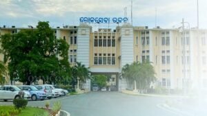 Read more about the article ସରକାରୀ କର୍ମଚାରୀଙ୍କୁ ମୁଖ୍ୟମନ୍ତ୍ରୀଙ୍କ ପୂଜା ଭେଟି : ବଢିଲା ମହଙ୍ଗା ଭତ୍ତା