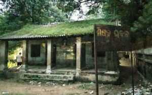 Read more about the article ଶିକ୍ଷକ ଭବନ ରାସ୍ତା ଏବେ ଅସାମାଜିକଙ୍କ ଆଡ୍ଡା