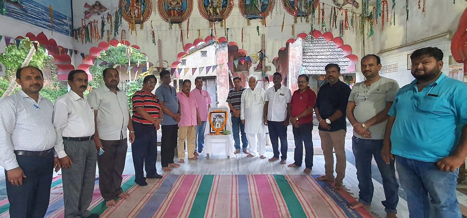 You are currently viewing ବରିଷ୍ଠ ସାମ୍ବାଦିକ ତଥା ସମାଜର ପୂର୍ବତନ ସାମ୍ବାଦିକ ସନ୍ତୋଷ ତ୍ରିପାଠୀଙ୍କ ସ୍ମୃତିରେ ଶୋକ ସଭା