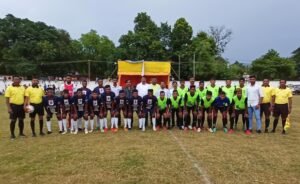 Read more about the article ସର୍ବଭାରତୀୟ ପାଳଲହଡ଼ା କପର ଦ୍ୱିତୀୟ ଦିନ, ସୋନପୁର ଏକାଦଶକୁ ୨-୧ ଗୋଲରେ ପରାସ୍ତ କଲା ବିଏଫଏକଲା