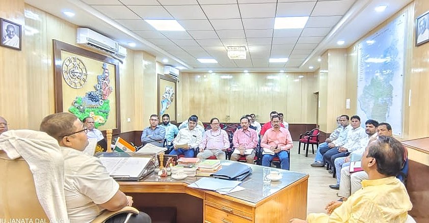 You are currently viewing ନାଲକୋ କ୍ଷତିଗ୍ରସ୍ତଙ୍କ ସମସ୍ୟା ନେଇ ବୈଠକ
