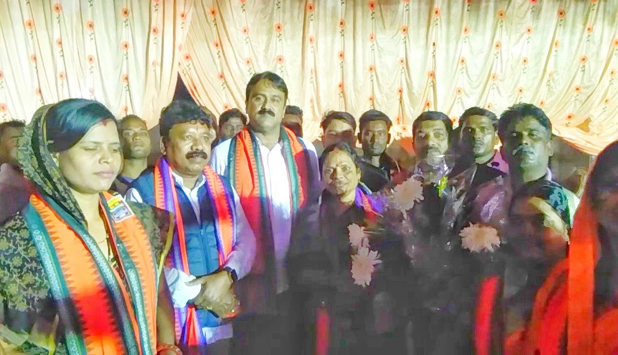 You are currently viewing ବଳରାମପ୍ରସାଦ ଭାରତୀୟ ଜନତା ପାର୍ଟି କାର୍ଯ୍ୟାଳୟରେ କର୍ମୀ ସମ୍ମିଳନୀ ଆୟୋଜିତ