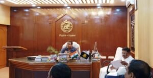 Read more about the article ଜିଲ୍ଲାପାଳଙ୍କ ମାସିକ ରାଜସ୍ବ ସମୀକ୍ଷା ବୈଠକ: ଜାତୀୟ ରାଜପଥ ଓ ରେଳବାଇ ଅଧିକାରୀଙ୍କ ସହ ଆଲୋଚନା କରି ଶୀଘ୍ର କାର୍ଯ୍ୟ ସାରିବାକୁ ନିର୍ଦ୍ଦେଶ