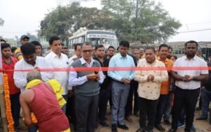 Read more about the article ହାଟ ପଡ଼ିଆକୁ ସ୍ଥାନାନ୍ତର ହେଲା ନୂତନ ବସଷ୍ଟାଣ୍ଡ ଓ ପରିବା ମାର୍କେଟ, ଉଦଘାଟନ କଲେ ତହସିଲଦାର