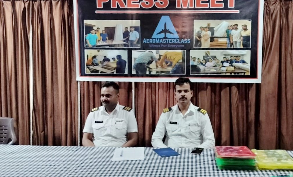 You are currently viewing ସାଧାରଣ ପିଲାଙ୍କୁ ଏରୋସ୍ପେସ୍ ତାଲିମ ଦେବେ ଓଡ଼ିଆ କ୍ୟାପଟେନ, ଓଡ଼ିଶାରେ ହେବ ଏୟାରକ୍ରାଫ୍ଟ କମ୍ଫୋନେଟ ଆସେମ୍ବଲିଂ ୱାର୍କ ସପ୍