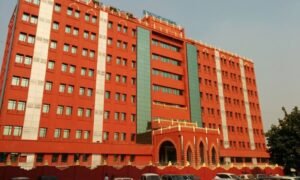 Read more about the article ତାଳଚେର ଥର୍ମାଲ ପାୱାର ଷ୍ଟେସନ(ଟିଟିପିଏସ) ବନ୍ଦ ନିଷ୍ପତ୍ତିକୁ ବିରୋଧ କରି ଦାୟର ମାମଲାର ଶୁଣାଣି କରିବାକୁ ମନା କଲେ ହାଇକୋର୍ଟ