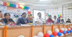 Read more about the article ଜାତୀୟ ମତଦାତା ଦିବସ: ଶ୍ରେଷ୍ଠ ନିର୍ବାଚନ ଅଧିକାରୀ ଭାବେ ଆଠମଲ୍ଲିକ ଉପଜିଲ୍ଲାପାଳ ତରଣୀ ସୁନା ପୁରସ୍କୃତ