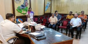 Read more about the article ଜିଲ୍ଲାସ୍ତରୀୟ ପରାମର୍ଶଦାତା କମିଟି ବୈଠକ: ନିୟମ ମାନୁନଥିବା ଅଲ୍ଟ୍ରାସାଉଣ୍ଡ କ୍ଲିନିକ ବିରୋଧରେ କାର୍ଯ୍ୟାନୁଷ୍ଠାନ ପାଇଁ ନିର୍ଦ୍ଦେଶ