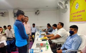 Read more about the article ଛେଣ୍ଡିପଦାରେ ଜିଲ୍ଲାପାଳଙ୍କ ମିଳିତ ଜନ ଶୁଣାଣି ଶିବିର, ୩୧୫ ଅଭିଯୋଗ ମଧ୍ୟରୁ ୨୫ର ହେଲା ତୁରନ୍ତ ଫଇସଲା