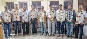 Read more about the article ଟ୍ରକ ମାଲିକ ସଂଘ ନିର୍ବାଚନ:ଅମ୍ବିକା ଜିତିଲେ ଅକ୍ଷୟ ହାରିଲେ