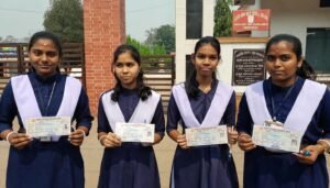 Read more about the article ଆଜିଠୁ ଆରମ୍ଭ ହେଲା ମାଟ୍ରିକ ପରୀକ୍ଷା, ଅନୁଗୁଳ ଜିଲ୍ଲାରେ ପରୀକ୍ଷା ଦେଲେ ୧୭ ହଜାର ୧୯୭ ଛାତ୍ରଛାତ୍ରୀ