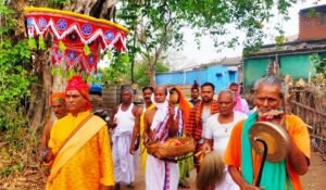 Read more about the article ଅଗ୍ନିରୂପା ମା’ ହିଙ୍ଗୁଳାଙ୍କ ସୁପ୍ରସିଦ୍ଧ ଜନ୍ତାଳ ପର୍ବ ପାଳିତ, ପତିଆରଙ୍କୁ ଦେବୀ ରୂପରେ ଷୋଡଶୋପଚାରରେ କରାଗଲା ପୂଜା