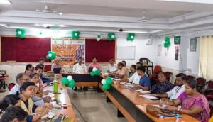 Read more about the article ଅନୁଗୁଳ ଜିଲ୍ଲା ମୁଖ୍ୟ ଚିକିତ୍ସାଳୟରେ ଜାତୀୟ ନିରାପଦ ମାତୃତ୍ବ ଦିବସ ପାଳିତ, ଗର୍ଭାବସ୍ଥାରେ ବିପଦ ଲକ୍ଷଣ ଚିହ୍ନଟ ଉପରେ ଗୁରୁତ୍ୱ