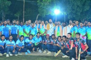 Read more about the article ଉଦଯାପିତ ହେଲା ଦ୍ବିତୀୟ ରାଜ୍ୟସ୍ତରୀୟ ଗଣପତ କପ୍‌ କ୍ରିକେଟ୍‌ ପ୍ରତିଯୋଗିତା, ଅନୁଗୁଳ ଫାଇଟର୍ସକୁ ହରାଇ ବିଜୟୀ ହେଲା ମୁନ୍‌ ଏକାଦଶ