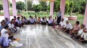 Read more about the article କୋଶଳା ଗୋଷ୍ଠୀ ସାସ୍ଥ୍ୟ କେନ୍ଦ୍ରର ଉନ୍ନତିକରଣ ପାଇଁ ଗ୍ରାମବାସୀଙ୍କ ବୈଠକ, ବିରୋଧୀଙ୍କୁ ମୁହଁ ତୋଡ଼ ଜବାବ ଦେବାକୁ ନିଷ୍ପତ୍ତି