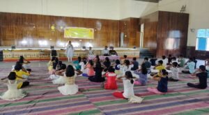 Read more about the article ଭାରତ ବିକାଶ ପରିଷଦ ପକ୍ଷରୁ ବାଳ ସଂସ୍କାର ଶିବିର ଆୟୋଜିତ, ପିଲାଙ୍କୁ ଭଲ ମଣିଷ କରିବାକୁ ଲକ୍ଷ୍ୟ