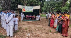 Read more about the article ଅନୁଗୁଳ ସତ୍ୟସାଇ ସଂଗଠନ ପକ୍ଷରୁ ‘ପ୍ରେମତରୁ’ ବୃକ୍ଷରୋପଣ କାର୍ଯ୍ୟକ୍ରମ