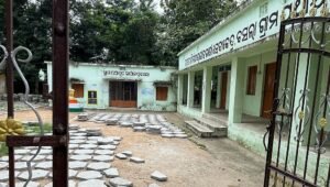 Read more about the article ବସଲା ପଞ୍ଚାୟତ କାର୍ଯ୍ୟାଳୟରେ ଚୋରି, ଏତଲା ଦେଲେ ସରପଞ୍ଚ