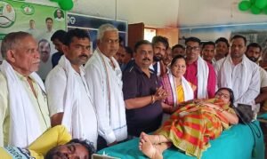 Read more about the article ଟାଙ୍ଗିରୀ ସରପଞ୍ଚ ଅମରେଶ ନାଥଙ୍କ ଜୟନ୍ତୀରେ ରକ୍ତଦାନ ଶିବିର, ୧୦୦ ୟୁନିଟ୍ ରକ୍ତ ସଂଗୃହୀତ