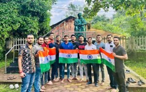 Read more about the article ଚନ୍ଦ୍ରରେ ଚନ୍ଦ୍ର ଯାନ-୩ ଉତ୍ସବ ମନାଇଲେ ବିଜେପି ଯୁବନେତା