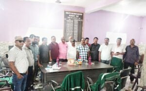 Read more about the article ତୁଟିଲା ଟ୍ରକ ବିବାଦ: ତାଳଚେର ଓ ଛତିଶଗଡ଼ ମଧ୍ୟରେ ସ୍ୱାଭାବିକ ହେଲା କୋଇଲା ପରିବହନ