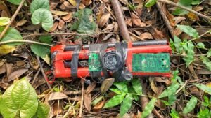 Read more about the article ତାଳଚେର ବିଧାୟକଙ୍କ କ୍ୟାମ୍ପ ସାମ୍ନାରୁ ବୋମା ଉଦ୍ଧାର, ସହରରେ ନାକାବନ୍ଦୀ କଲା ପୋଲିସ