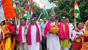 Read more about the article ଛେଣ୍ଡିପଦାର ମା’ ବାୟାଣୀଙ୍କ ପୀଠରୁ ‘ମୋ ମାଟି ମୋ ଦେଶ’ ଅଭିଯାନ ଆରମ୍ଭ, ସଂଗୃହୀତ ହେଲା ବୀର ମାଟି