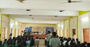 Read more about the article ଅନୁଗୁଳ ଜିଲ୍ଲା ଆଇନସେବା ପ୍ରାଧିକରଣ ପକ୍ଷରୁ ଶିଶୁଦିବସ ପାଳିତ, ଆଇନ ଶିକ୍ଷା ନେଲେ ଛାତ୍ରଛାତ୍ରୀ