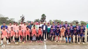 Read more about the article ୧୦ମ କୁଣ୍ଡେଶ୍ୱର୍ ଫୁଟବଲ୍ ଟୁର୍ଣ୍ଣାମେଣ୍ଟର ତୃତୀୟ ଦିବସ: କଟକକୁ ୦-୧ ଗୋଲରେ ପରାସ୍ତ କଲା ସୋନପୁର