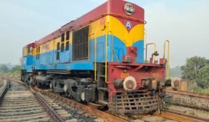 Read more about the article ନାଲକୋ କୋଇଲା ଟ୍ରେନ୍ ଇଞ୍ଜିନ ଲାଇନଚ୍ୟୁତ, କେହି ମୃତାହତ ହୋଇ ନ ଥିବା ସୂଚନା
