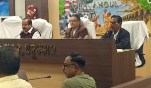 Read more about the article ଅନୁଗୁଳ ଜିଲ୍ଲା ସଡ଼କ ସୁରକ୍ଷା କମିଟି ବୈଠକ: ୧୫ ଦିନ ଭିତରେ ଜାତୀୟ ରାଜପଥକୁ ସମ୍ପୂର୍ଣ୍ଣ କରିବାକୁ ଏନଏଚଏଆଇକୁ ନିର୍ଦ୍ଦେଶ