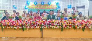 Read more about the article ଜିଲ୍ଲାସ୍ତରୀୟ ଆଇନ ସଚେତନତା କାର୍ଯ୍ୟକ୍ରମ: ଅନୁସୂଚିତ ଜାତି ଓ ଜନଜାତିର ମହିଳାଙ୍କୁ ମୁଖ୍ୟ ସ୍ରୋତରେ ସାମିଲ କରିବା ଉପରେ ଗୁରୁତ୍ୱାରୋପ